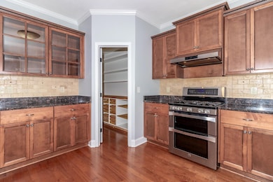 4025 STOWE DR. (c)-3779