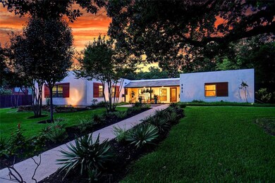 905 Lynhurst Ln, Denton, TX 76205 - photo 2