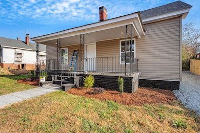 77 Veterans Ln, Whitmire, SC 29178 - photo 2