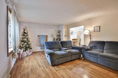 006-Living-Room