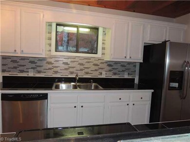 1823 Pine Grove Dr, Asheboro, NC 27205 - photo 7