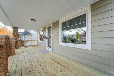 3670 Ludgate Rd, Cleveland, OH 44120 - photo 3