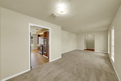 10426 Kirkshire Dr, Houston, TX 77089 - photo 6