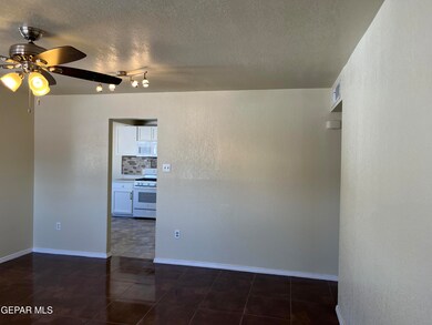 7952 Monterrey Dr, El Paso, TX 79915 - photo 6