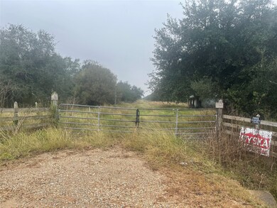 1015 Daily Rd, Rosenberg, TX 77471 - photo 5