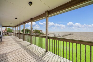 807 5th St, San Leon, TX 77539 - photo 5