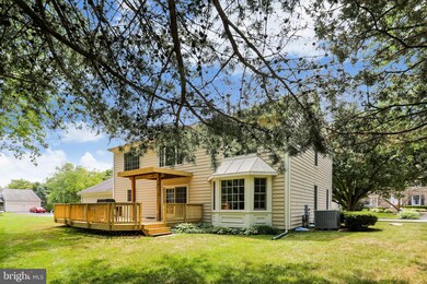 17411 Kirstin Ct, Olney, MD 20832 - photo 3