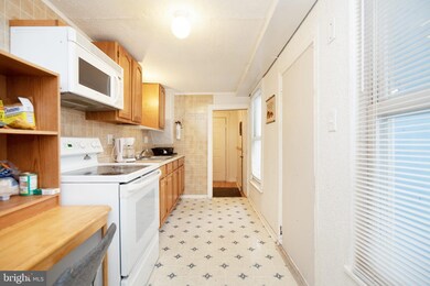 422 Minor St, Reading, PA 19602 - photo 7