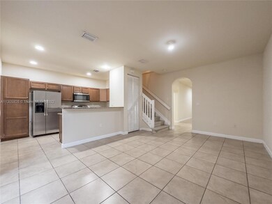 Kitchen and Family Room Combine