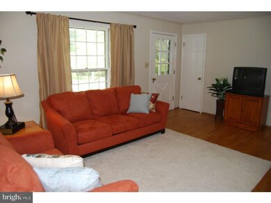 620 Vincent St, Spring City, PA 19475 - photo 6