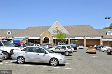 2339 Highland Ave, Falls Church, VA 22046 - photo 6