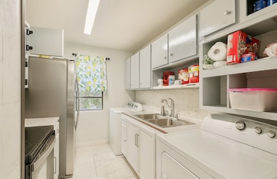 8405 Wilcrest Dr unit 2902, Houston, TX 77072 - photo 4