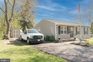 1032 Dumbarton Rd, Glen Burnie, MD 21060 - photo 2