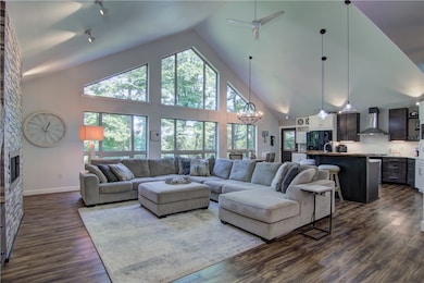 3916 Harless Rd, Eau Claire, WI 54701 - photo 7