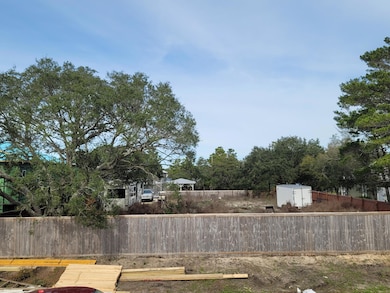 22960 Ann Miller - 3BR Balcony View