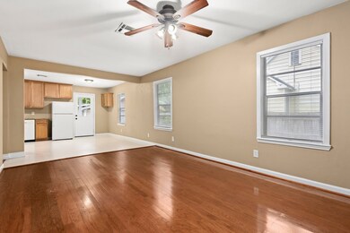 5207 Barrett St, Houston, TX 77022 - photo 6