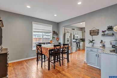 7366 Pineview St NE, Keizer, OR 97303 - photo 4