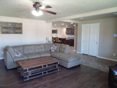 Living  Rm_2853