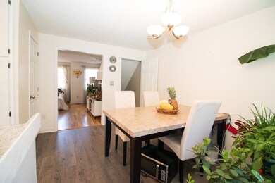 20 Angle St unit 12, Lowell, MA 01851 - photo 5