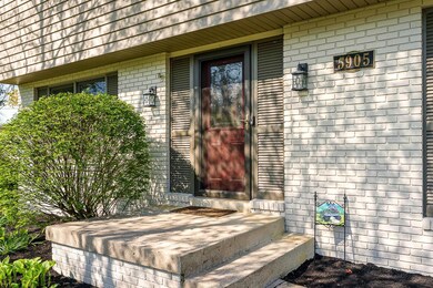 5905 Litchfield Rd, Columbus, OH 43235 - photo 2