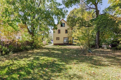 22 Starling St, Rochester, NY 14613 - photo 5