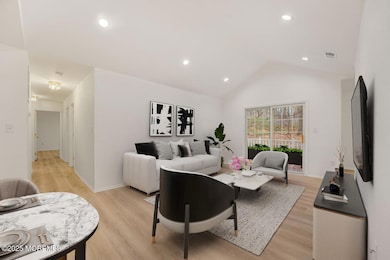 606 Cypress Ln unit 6, East Brunswick, NJ 08816 - photo 5