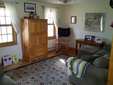 914 Barre Rd, New Braintree, MA 01531 - photo 7