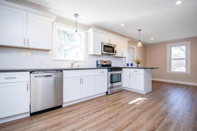 791 Britton St, Chicopee, MA 01020 - photo 7