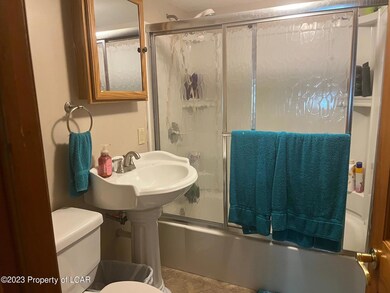 541 Broad St, Pittston, PA 18640 - photo 5