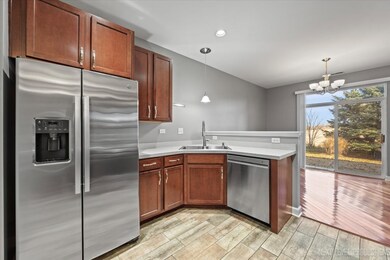 450 Majestic Ln unit 450, Oswego, IL 60543 - photo 3