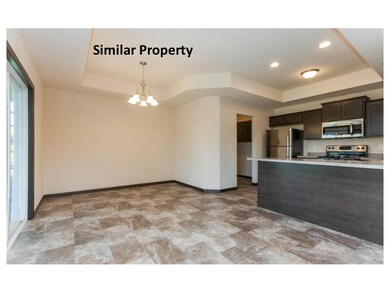 Eat-In Kitchen and counter height Breakfast Bar