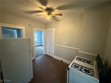 3542 E 108th St, Cleveland, OH 44105 - photo 5