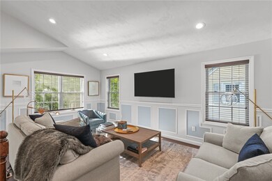 611 Pleasant Valley Pkwy, Providence, RI 02908 - photo 3