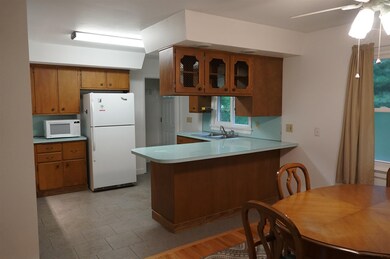 49 Kelton Ct, Albany, NY 12209 - photo 4