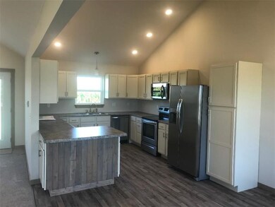 1322 W Daniel Dr, Greensburg, IN 47240 - photo 5