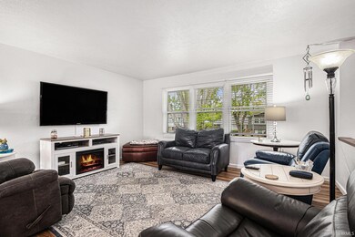 1630 Victoria Dr, Elkhart, IN 46514 - photo 3