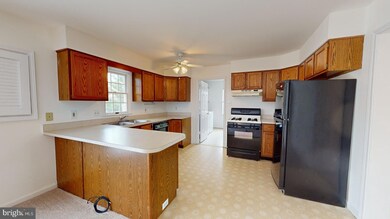 433 Yorktown Blvd, Locust Grove, VA 22508 - photo 3