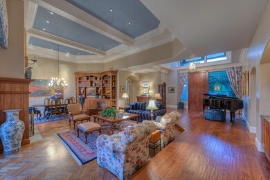 009_Living & Dining Room