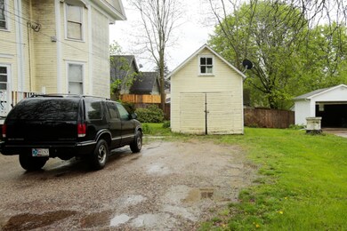 223 n kalamazoo-104