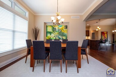 6820 SW 44th St, Topeka, KS 66610 - photo 7