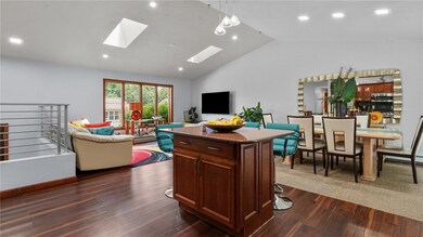 25 Curry Rd, Cranston, RI 02920 - photo 7