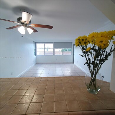 8000 Harding Ave unit 3B, Miami Beach, FL 33141 - photo 5