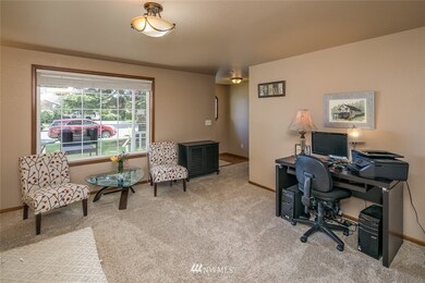 1073 Ridgeway Dr, Lynden, WA 98264 - photo 3