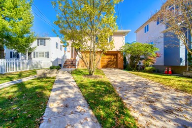 197 Currie Ave, Staten Island, NY 10306 - photo 3