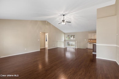 502 S Riverside Harbor Dr, Post Falls, ID 83854 - photo 2