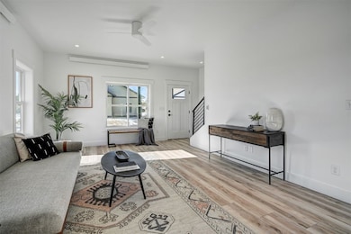 Torrey Model Home Photos. Same model home by same