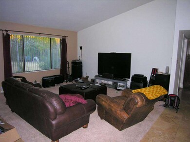 Living room, note TravertineTtile