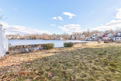 24 Sears Island Dr, Worcester, MA 01606 - photo 3