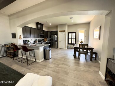 732 Oxfordshire St, El Paso, TX 79928 - photo 6