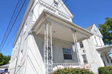 712 E Ross Ave unit 2, Cincinnati, OH 45217 - photo 3